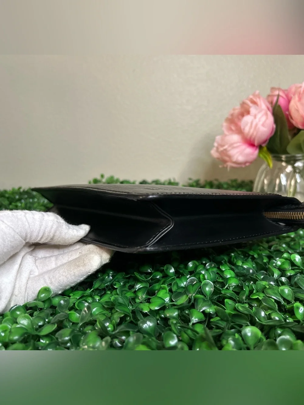 Louis Vuitton Black Epi Pochette Homme Clutch Portfolio Bag LV